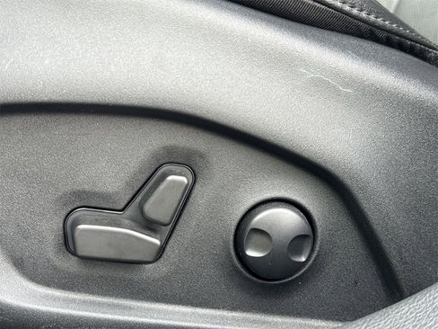 Used 2022 Jeep Compass Limited image 14