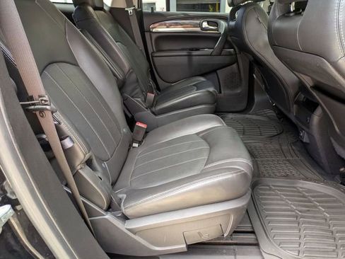 Used 2016 Buick Enclave Premium image 27