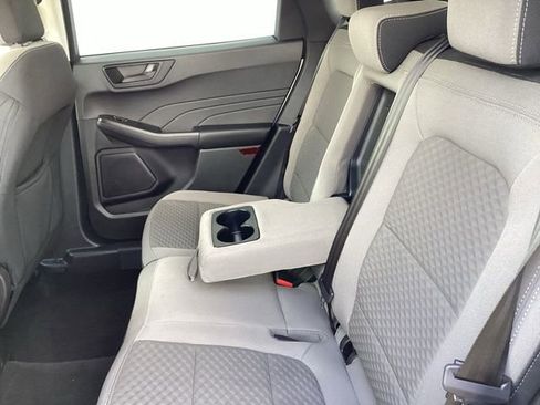 Used 2022 Ford Escape SE w/ Convenience Package image 16