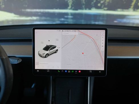 Used 2020 Tesla Model Y Long Range AWD/4WD image 13