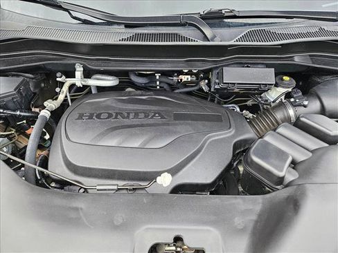 Used 2022 Honda Pilot Elite image 24