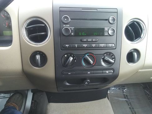 Used 2004 Ford F150 XLT image 31