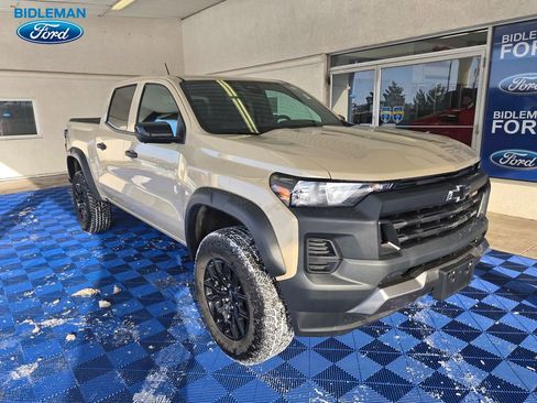 Used 2023 Chevrolet Colorado Trail Boss w/ Technology Package image 1