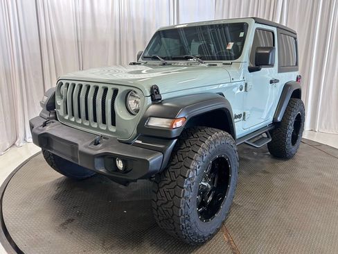 Used 2023 Jeep Wrangler Sport AWD/4WD image 23