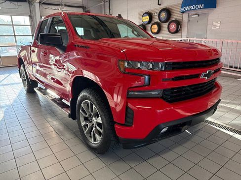 Used 2022 Chevrolet Silverado 1500 RST w/ Bed Protection Package AWD/4WD image 1