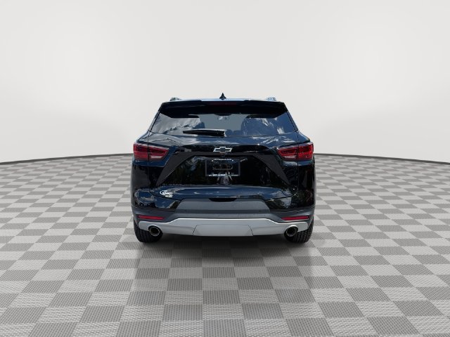 Certified 2026 Chevrolet Blazer LT w/ Midnight/Sport Edition AWD/4WD image 10