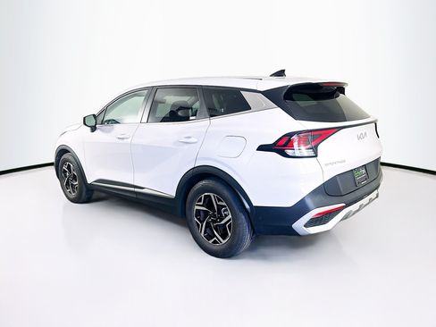 Used 2025 Kia Sportage LX FWD image 5