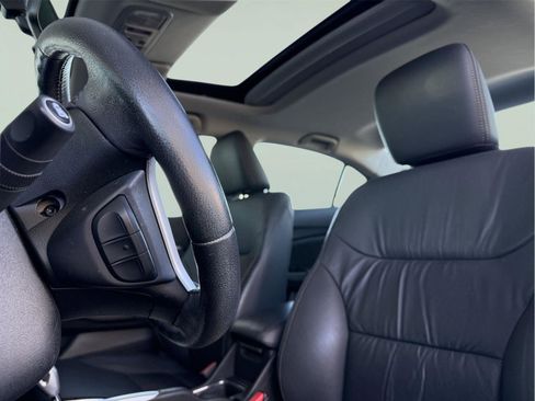 Used 2015 Honda Civic EX-L image 11