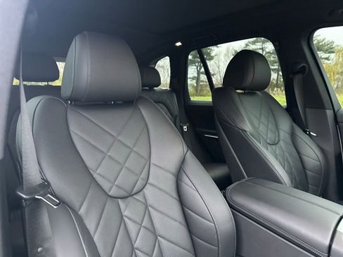 Certified 2023 BMW X5 xDrive40i w/ Premium Package image 28