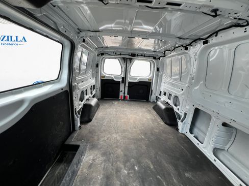 Used 2020 Ford Transit 250 Low Roof image 12