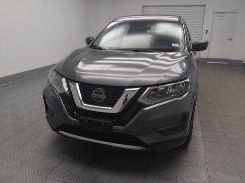 Used 2018 Nissan Rogue S AWD/4WD image 15