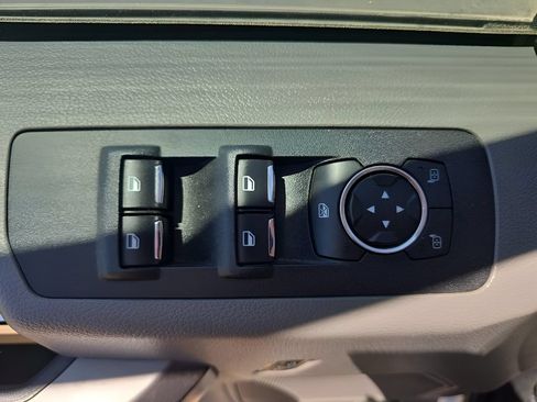 Used 2019 Ford F150 XLT AWD/4WD image 12