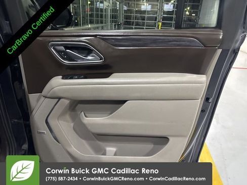 Certified 2023 GMC Yukon XL SLT w/ SLT Luxury Package image 48