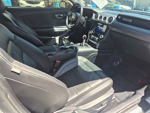 Used 2019 Ford Mustang GT Premium w/ Performance Package - Level 2 RWD image 21