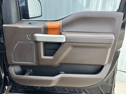 Used 2016 Ford F150 King Ranch w/ Equipment Group 601A Luxury image 33