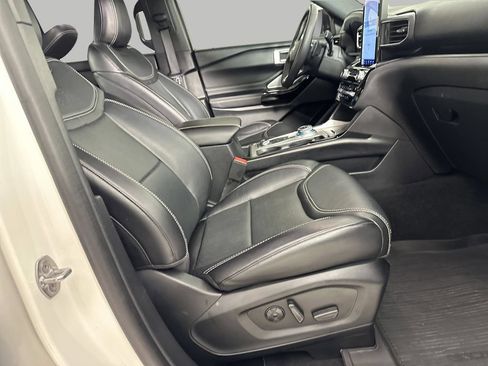 Used 2021 Ford Explorer ST w/ Equipment Group 401A AWD/4WD image 29