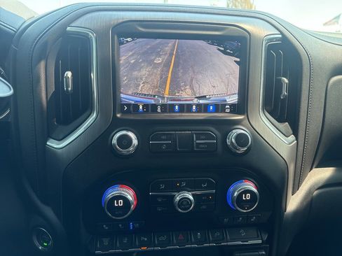 Used 2020 GMC Sierra 2500 Denali w/ Denali Ultimate Package image 14