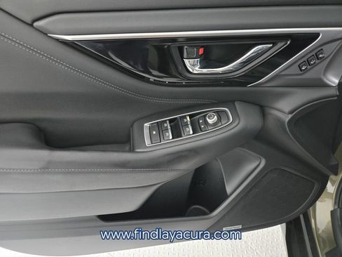 Used 2023 Subaru Outback Limited AWD/4WD image 20