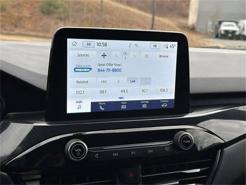 Certified 2024 Ford Escape ST-Line image 9