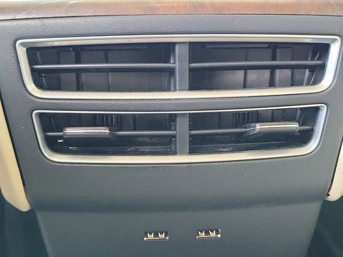 Used 2018 Tesla Model X 75D image 12