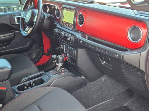 Used 2021 Jeep Wrangler Rubicon AWD/4WD image 26