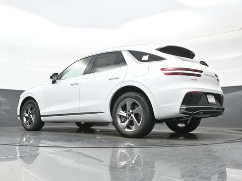 New 2026 Genesis GV70 2.5T image 15