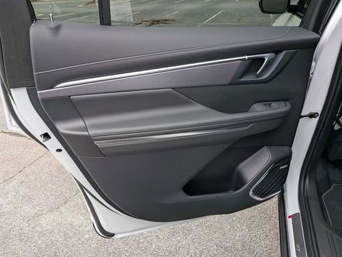 New 2026 Buick Enclave Sport Touring w/ Power Package image 31