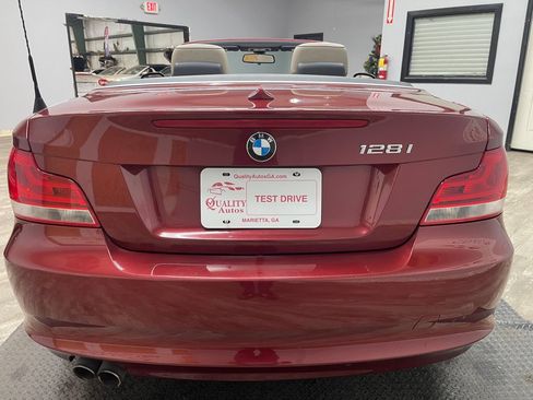 Used 2013 BMW 128i Convertible RWD image 9