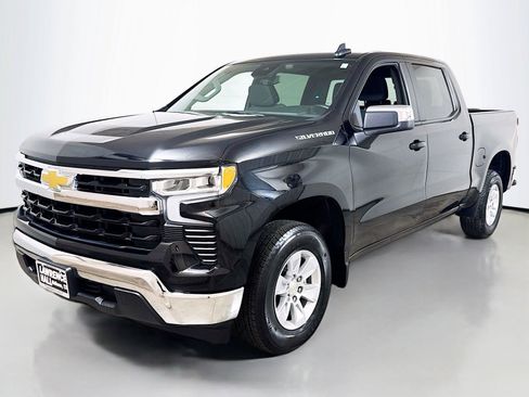 Certified 2025 Chevrolet Silverado 1500 LT RWD image 1