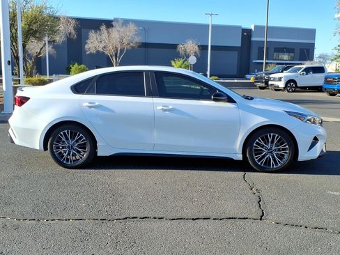 Used 2023 Kia Forte GT-Line w/ GT-Line Premium Package image 6