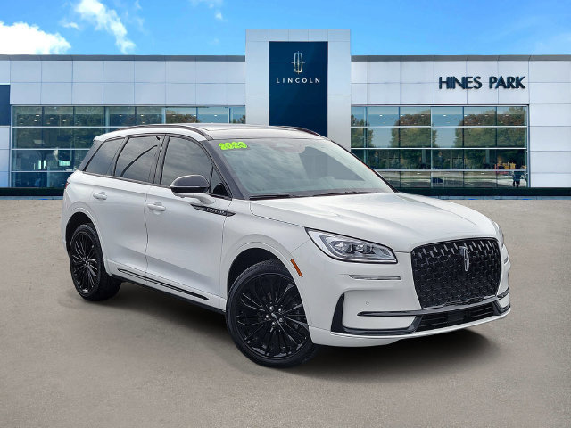 Used 2023 Lincoln Corsair Reserve w/ Equipment Group 201A AWD/4WD image 1