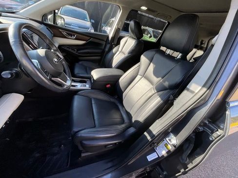 Used 2022 Subaru Ascent Touring image 10