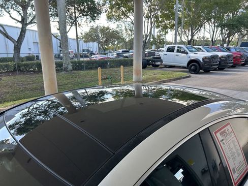 Used 2022 Mercedes-Benz CLA 250 4MATIC w/ Premium Package Lite image 15