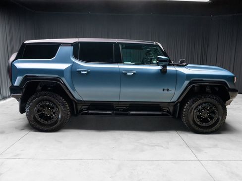 Used 2024 GMC Hummer EV 3X w/ Omega Edition AWD/4WD image 16