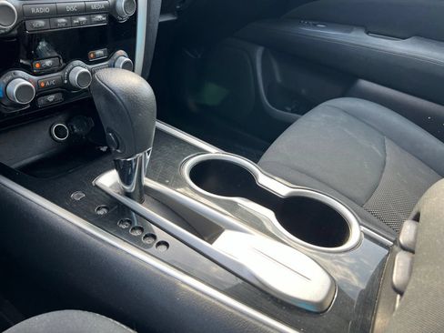 Used 2017 Nissan Pathfinder S FWD image 21