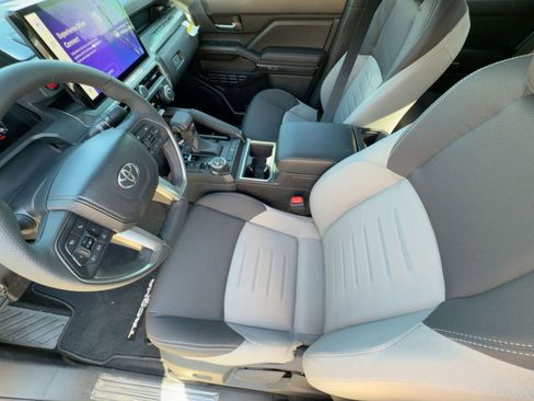 New 2026 Toyota Tacoma TRD Off-Road image 4