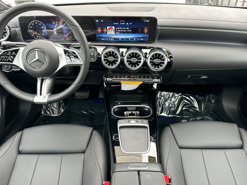 New 2025 Mercedes-Benz CLA 250 image 11