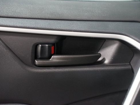 Certified 2024 Toyota RAV4 LE image 30