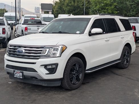 Used 2021 Ford Expedition XLT AWD/4WD image 10