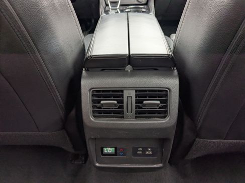 Used 2021 Nissan Rogue SL FWD image 25