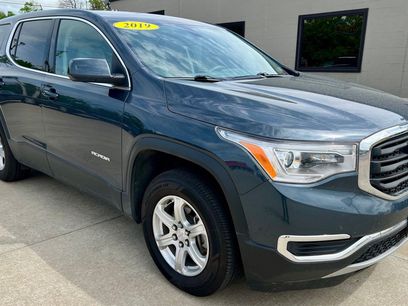 Used 2019 GMC Acadia SLE
