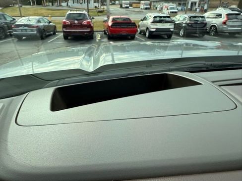 Used 2024 GMC Sierra 3500 Denali w/ Denali Reserve Package image 37