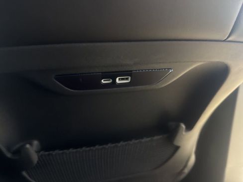 New 2025 Chrysler Pacifica Select FWD image 35