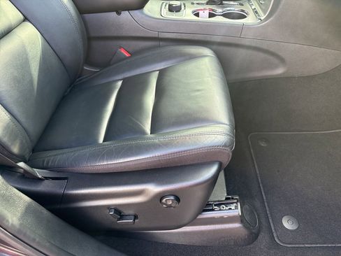 Used 2020 Jeep Grand Cherokee Limited image 27