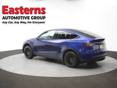 Used 2021 Tesla Model Y Long Range AWD/4WD image 55