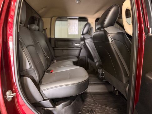 Used 2019 RAM 3500 Tradesman w/ Chrome Appearance Group AWD/4WD image 31