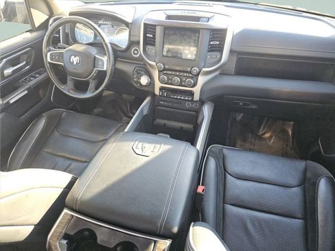 Used 2019 RAM 1500 Laramie image 24