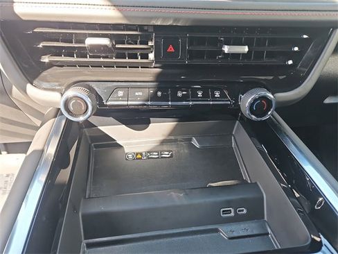 Used 2025 Chevrolet Tahoe RST w/ Comfort Package image 18