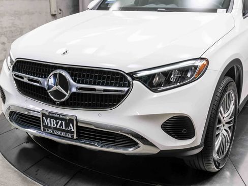 Certified 2026 Mercedes-Benz GLC 300 image 11