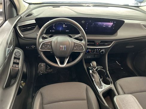 Used 2025 Buick Encore GX Preferred image 21